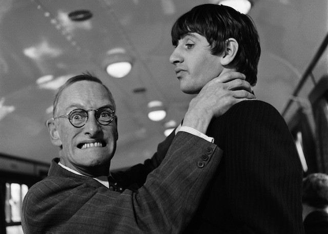 Brambell choking Ringo