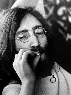 Lennon-and-Pot.jpg